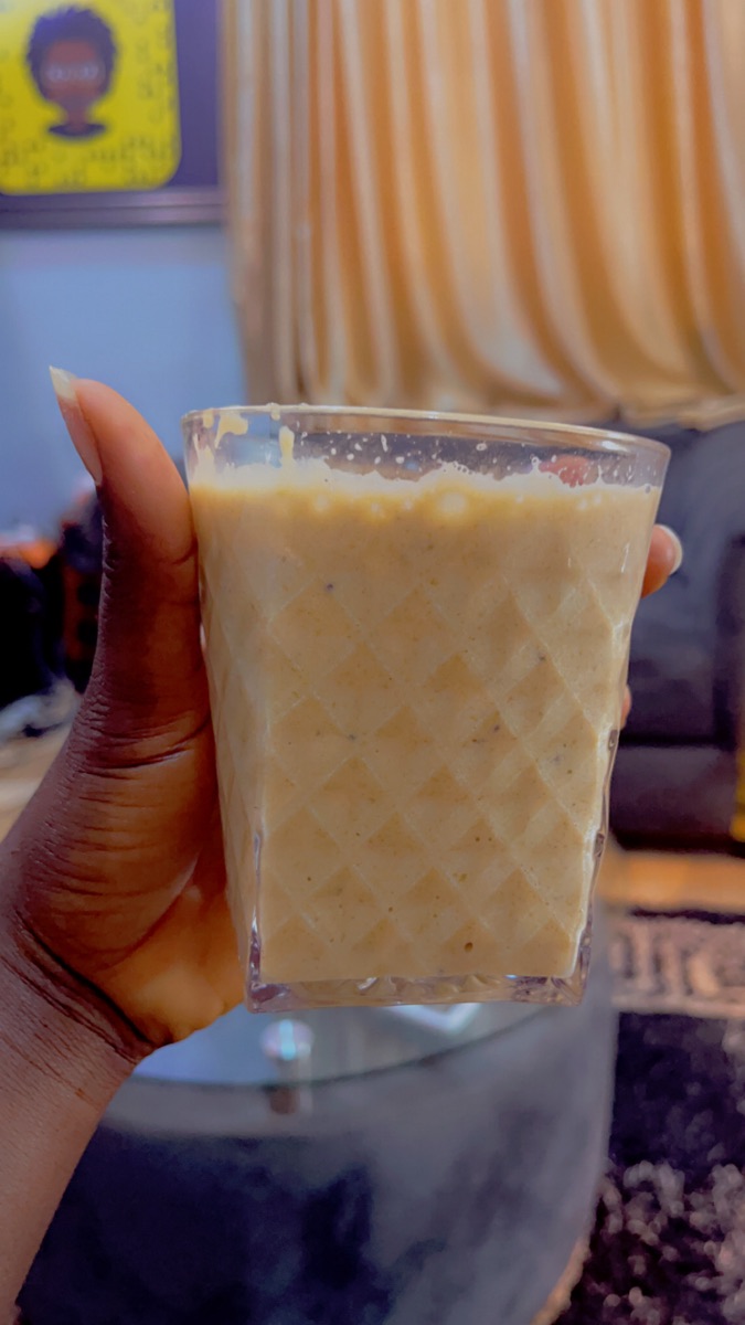 Classic banana smoothie