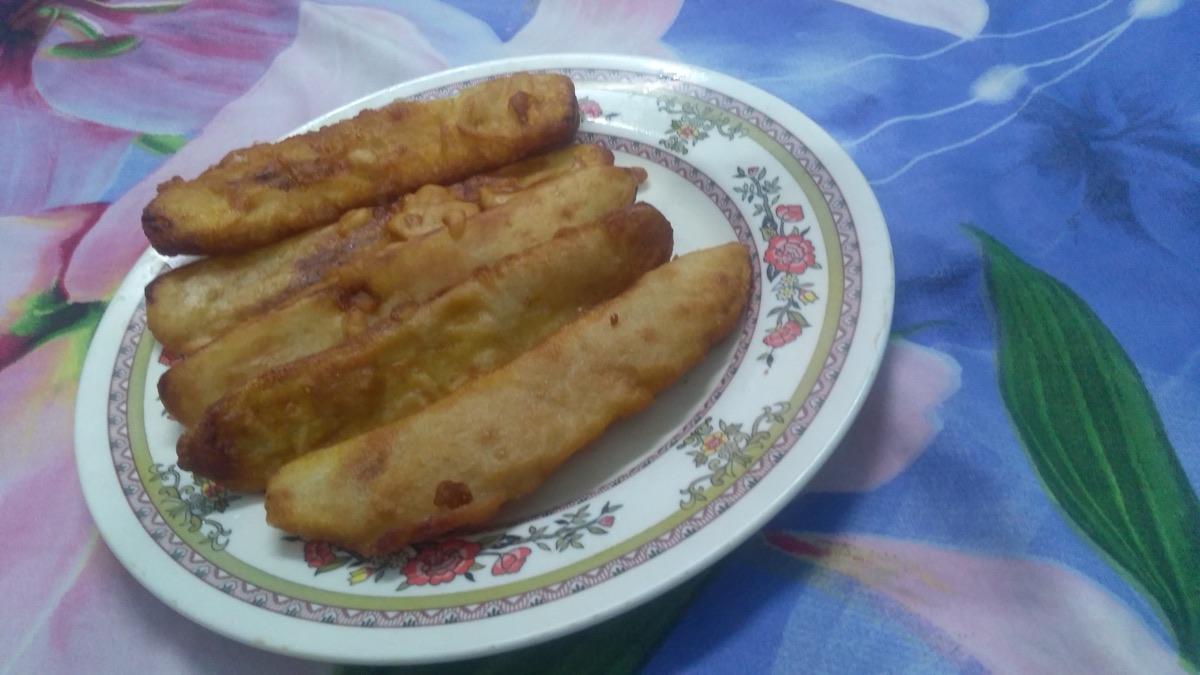 Jamaican banana fritters